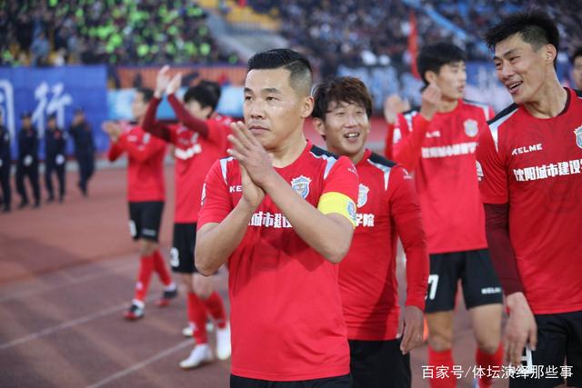 官方：拜仁博物馆设置凯恩专属展柜